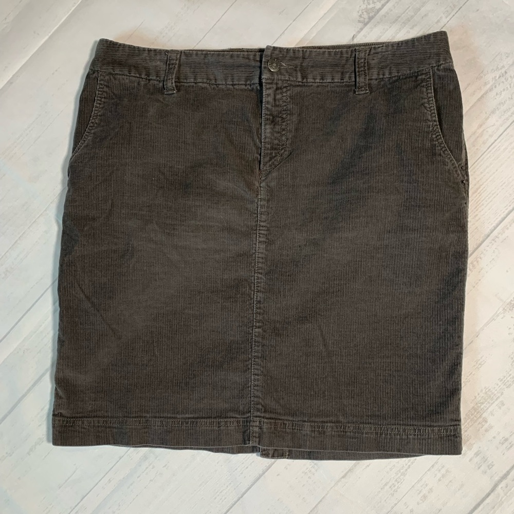 Eddie Bauer Corduroy gray skirt. Size 14
